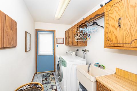 18254 Dejong Ln, Lansing, IL 60438 photo 9
