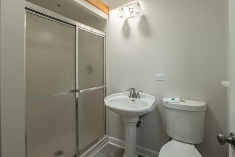 3722 W 68th Pl, Chicago, IL 60629 photo 10