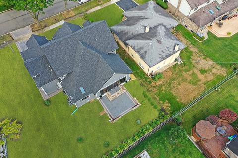 1303 Ardyce Ln, Mount Prospect, IL 60056 photo 7
