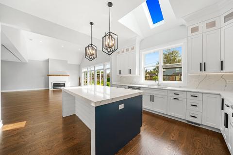 1303 Ardyce Ln, Mount Prospect, IL 60056 photo 12