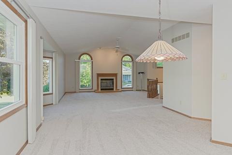 607 Carriage Hills Rd, Normal, IL 61761 photo 11