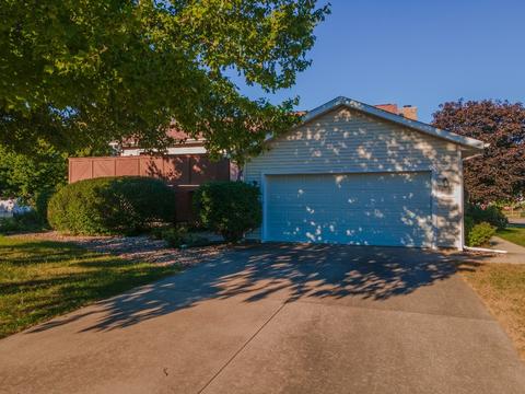 607 Carriage Hills Rd, Normal, IL 61761 photo 33