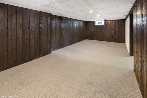 3064 Patton Dr, Des Plaines, IL 60018 photo 13