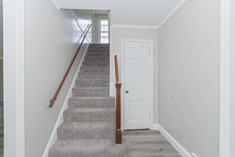 1301 E Oakland Ave, Bloomington, IL 61701 photo 19