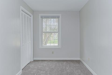1301 E Oakland Ave, Bloomington, IL 61701 photo 16