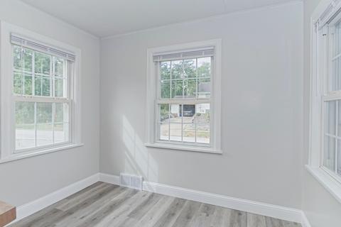 1301 E Oakland Ave, Bloomington, IL 61701 photo 7