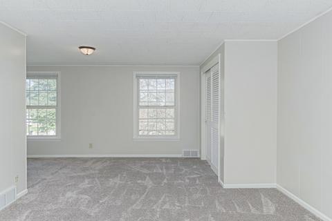 1301 E Oakland Ave, Bloomington, IL 61701 photo 21