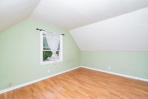 384 S Edison Ave, Elgin, IL 60123 photo 21