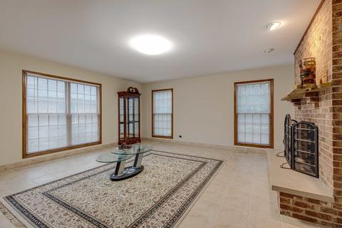 4110 Jody Ct, Rolling Meadows, IL 60008 photo 9