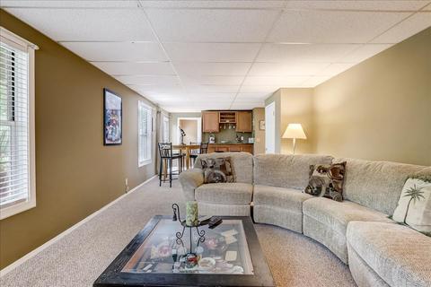 6174 Golfview Dr, Gurnee, IL 60031 photo 19