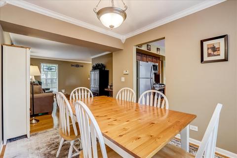 6174 Golfview Dr, Gurnee, IL 60031 photo 6