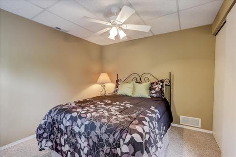 6174 Golfview Dr, Gurnee, IL 60031 photo 20
