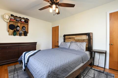 9401 Jackson Ave, Brookfield, IL 60513 photo 15