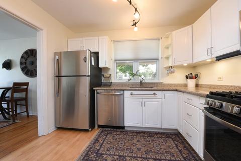 9401 Jackson Ave, Brookfield, IL 60513 photo 10