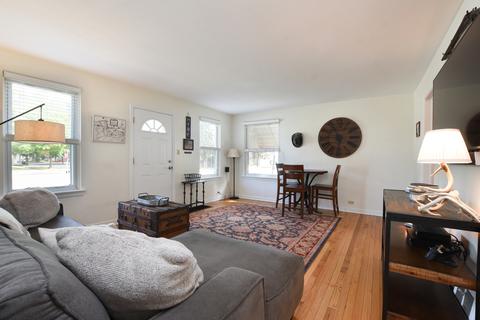 9401 Jackson Ave, Brookfield, IL 60513 photo 8