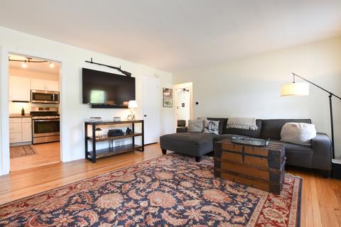 9401 Jackson Ave, Brookfield, IL 60513 photo 4