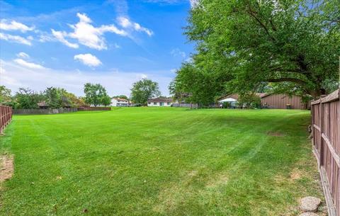 585 E Devon Ave, Roselle, IL 60172 photo 30