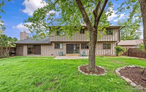 585 E Devon Ave, Roselle, IL 60172 photo 29