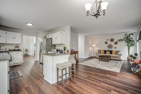 7798 Dada Dr, Gurnee, IL 60031 photo 11