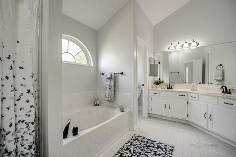 7798 Dada Dr, Gurnee, IL 60031 photo 19