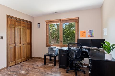 844 Kent Cir, Bartlett, IL 60103 photo 13