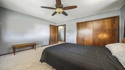 225 S Wooster St, Capron, IL 61012 photo 13