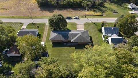 225 S Wooster St, Capron, IL 61012 photo 26
