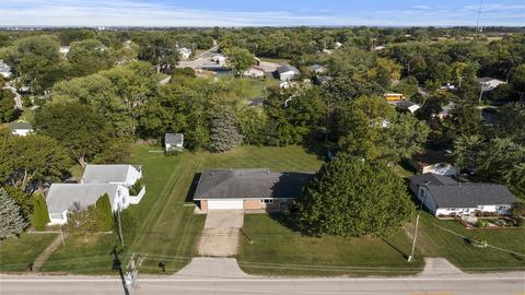 225 S Wooster St, Capron, IL 61012 photo 25