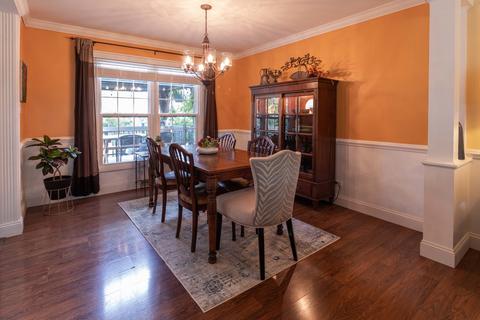 830 Concord Ln, Hoffman Estates, IL 60192 photo 10