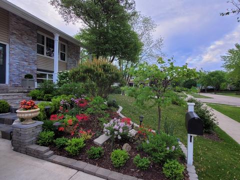 830 Concord Ln, Hoffman Estates, IL 60192 photo 3