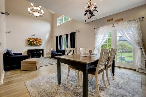 1 S009 E Burnham Ln, Geneva, IL 60134 photo 8