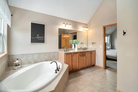 26401 W Red Apple Rd, Plainfield, IL 60585 photo 21