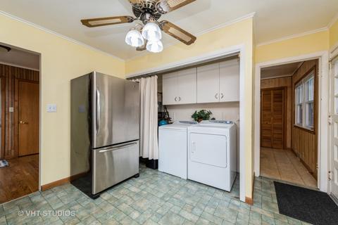 4516 Parkway Ave, Mchenry, IL 60050 photo 7