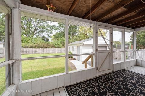 4516 Parkway Ave, Mchenry, IL 60050 photo 8