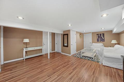 1218 Meyer St, Elgin, IL 60123 photo 23