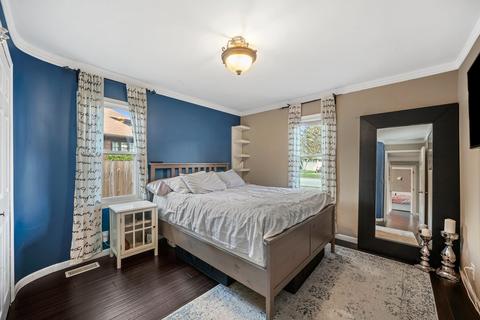 1218 Meyer St, Elgin, IL 60123 photo 13