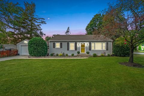 1218 Meyer St, Elgin, IL 60123 photo 1