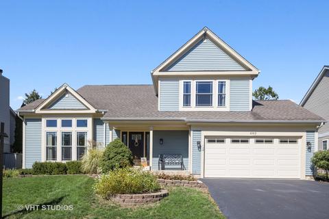 682 Heather Ln, Bartlett, IL 60103 photo 2