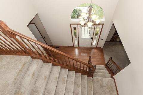 8 Dover Ct, Algonquin, IL 60102 photo 3