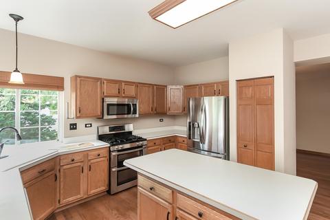 8 Dover Ct, Algonquin, IL 60102 photo 9