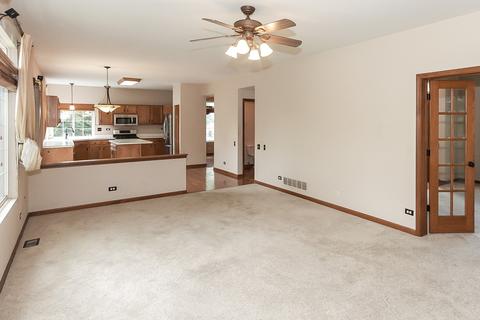 8 Dover Ct, Algonquin, IL 60102 photo 15
