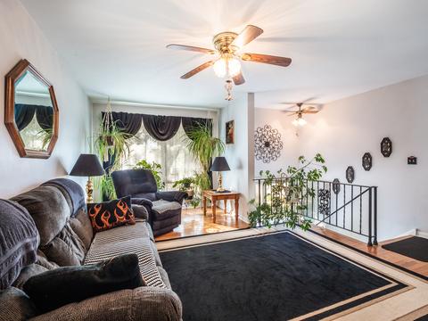 1632 Maple Ln, Elgin, IL 60123 photo 4