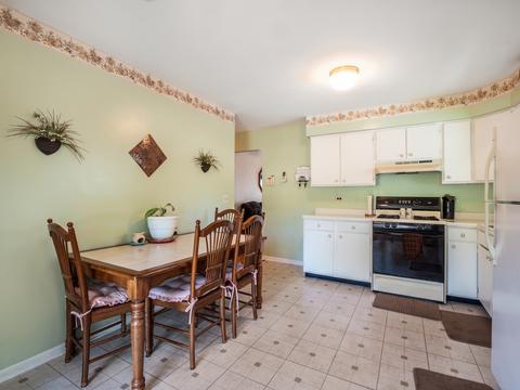 1632 Maple Ln, Elgin, IL 60123 photo 6