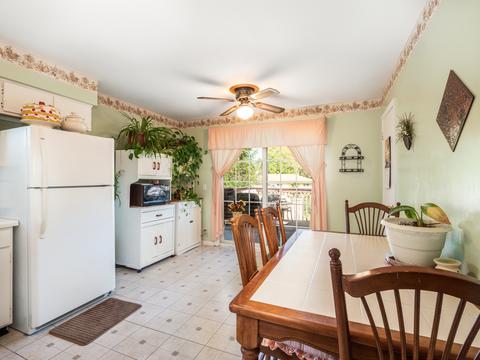 1632 Maple Ln, Elgin, IL 60123 photo 7