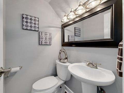 102 N Beverly St, Wheaton, IL 60187 photo 18
