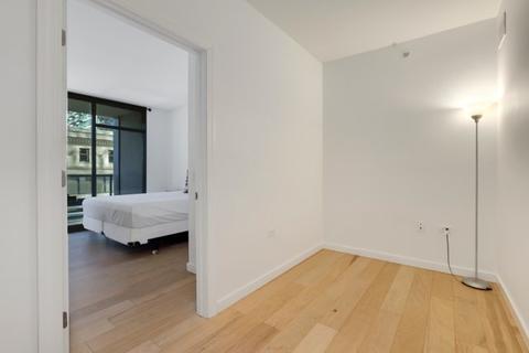 100 E 14th St #708, Chicago, IL 60605 photo 12