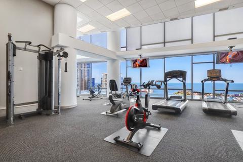 100 E 14th St #708, Chicago, IL 60605 photo 18