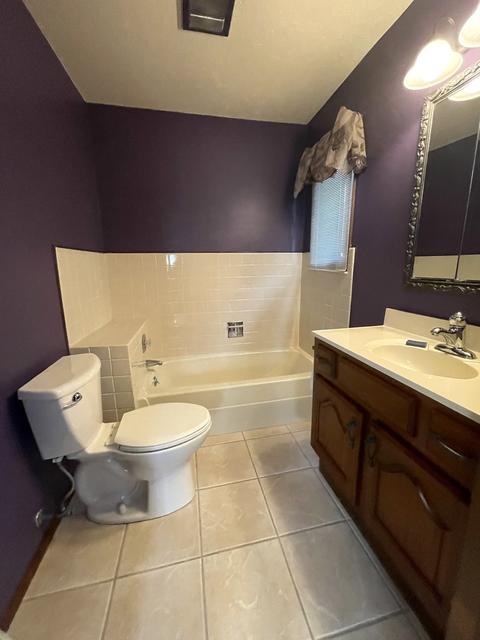 2104 E 38th St, Sterling, IL 61081 photo 24