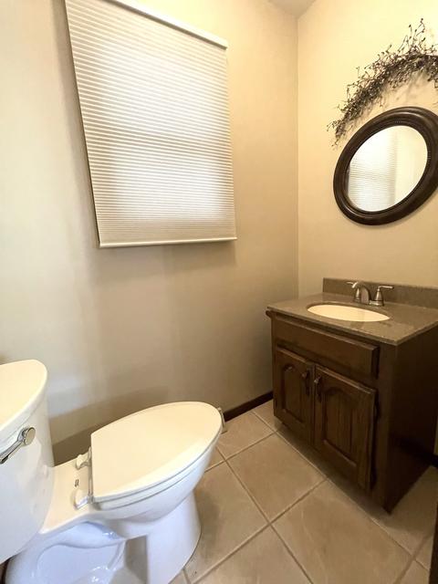 2104 E 38th St, Sterling, IL 61081 photo 14