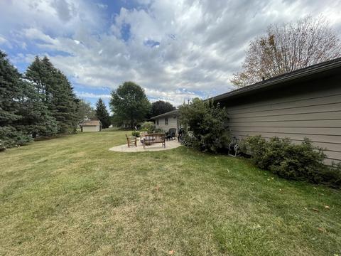 2104 E 38th St, Sterling, IL 61081 photo 37